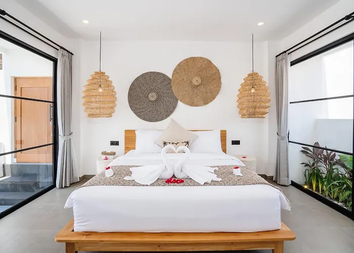 Valentina - Luxury 2br With Pool And Rooftop In Quiet Area Of ヴィラ チャングー