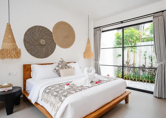 Valentina - Luxury 2br With Pool And Rooftop In Quiet Area Of