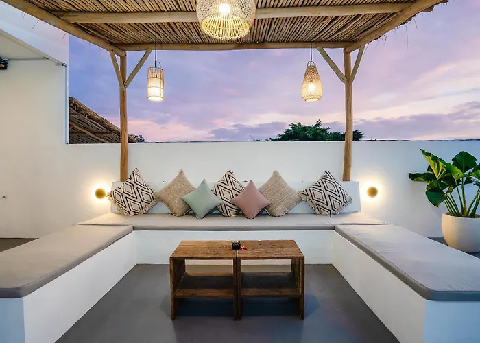 Valentina - Luxury 2br With Pool And Rooftop In Quiet Area Of ヴィラ